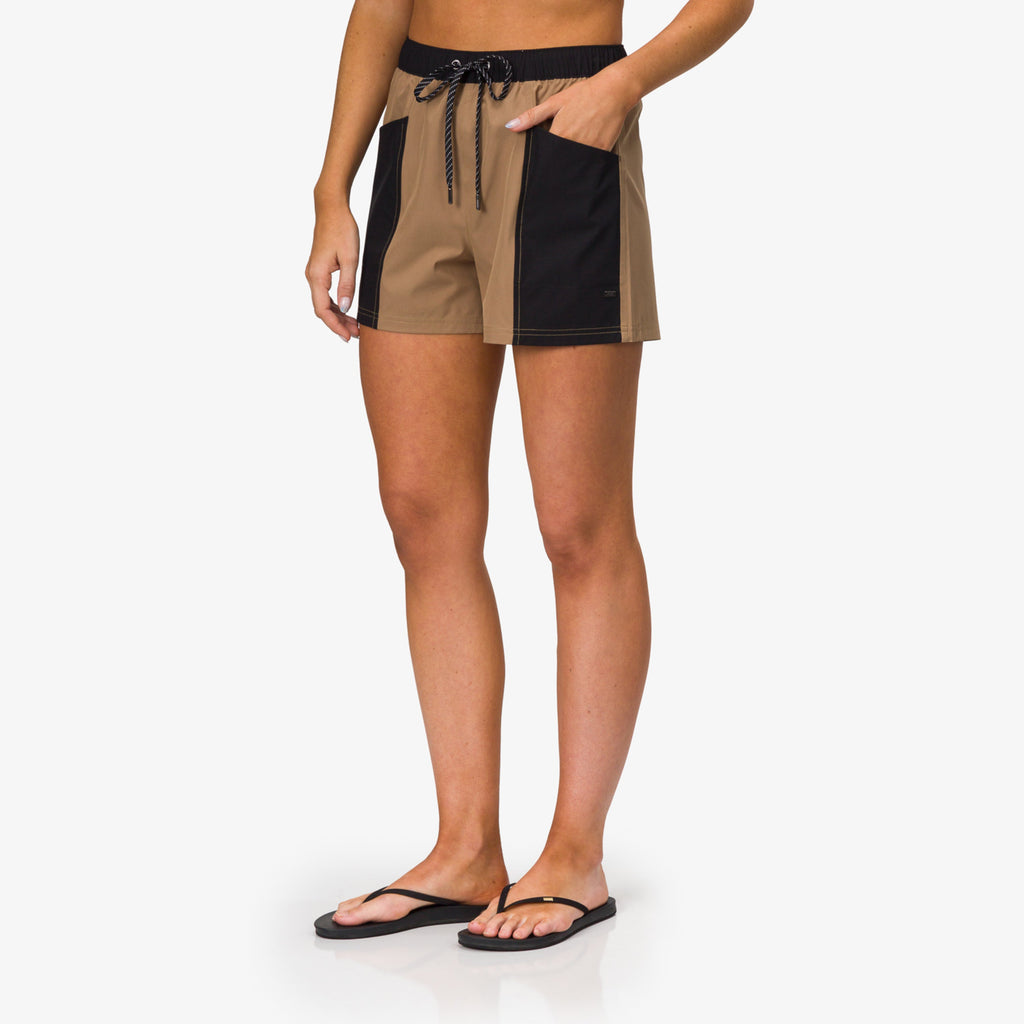 Coast Elastic Waist Short - Lead Grey/Caviar - Alternate 1 View
