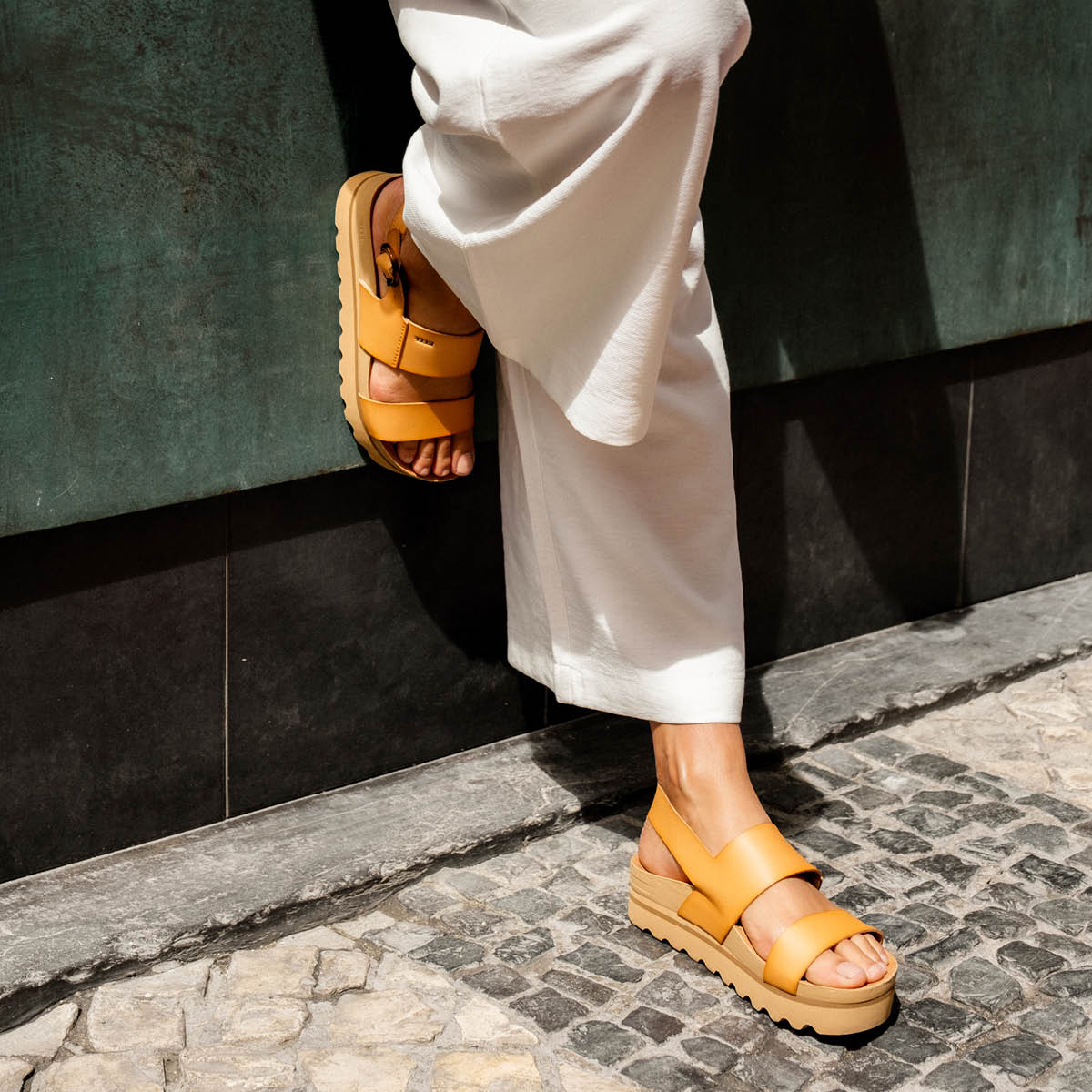 Vista Hi Buckle - Cloud