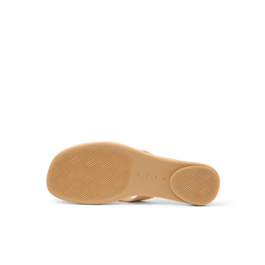 Willow Ella -  - Underside View