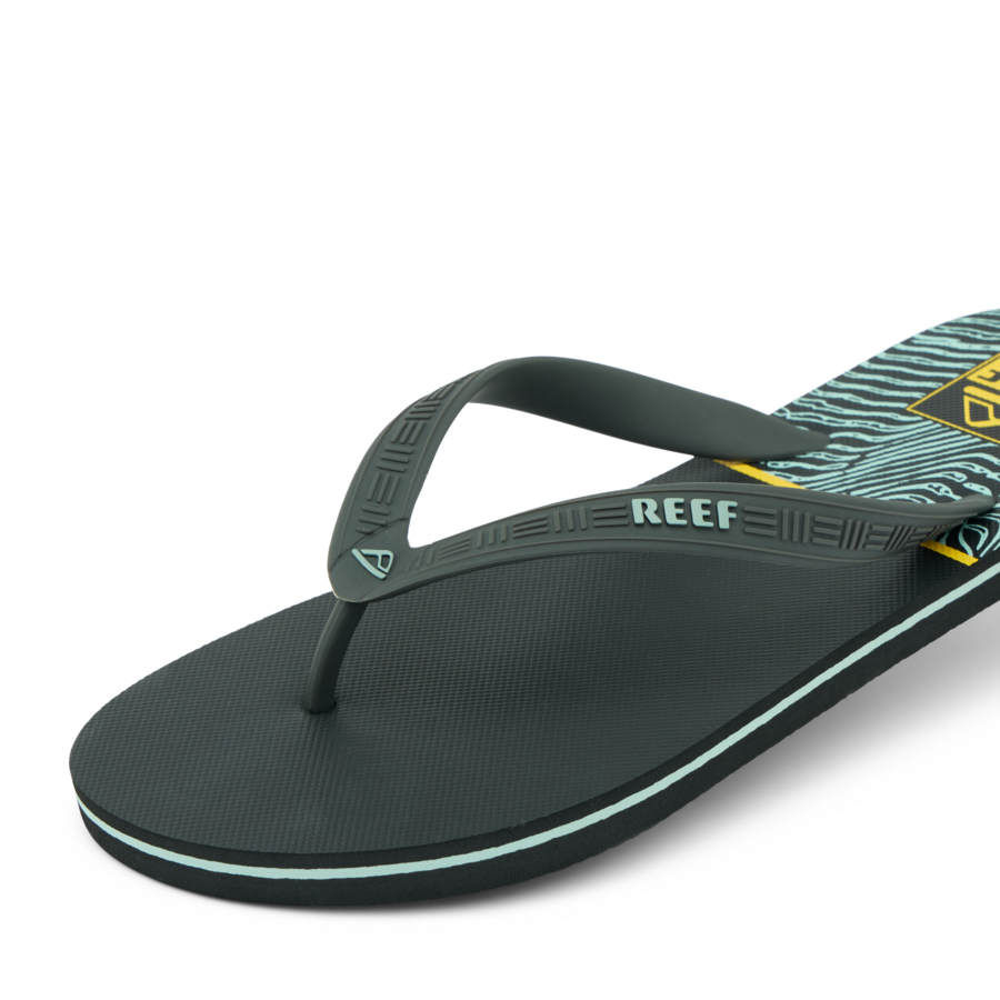 Reef Seaside Prints - Black/Yellow Swell - Down the Line 1 View