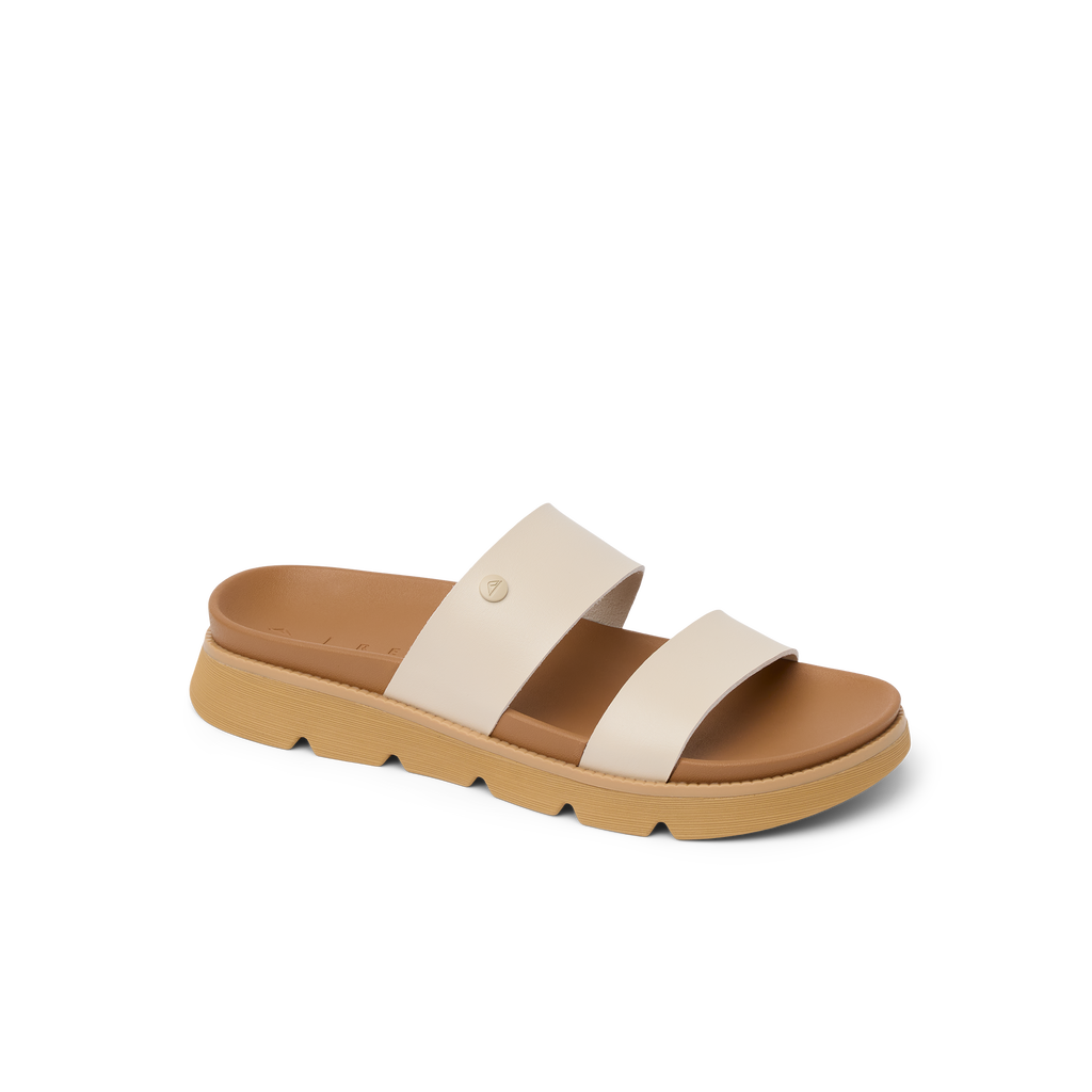 Vista Luxe Thea women's sandal facing right, close-up of cushioned arch support and water-friendly straps