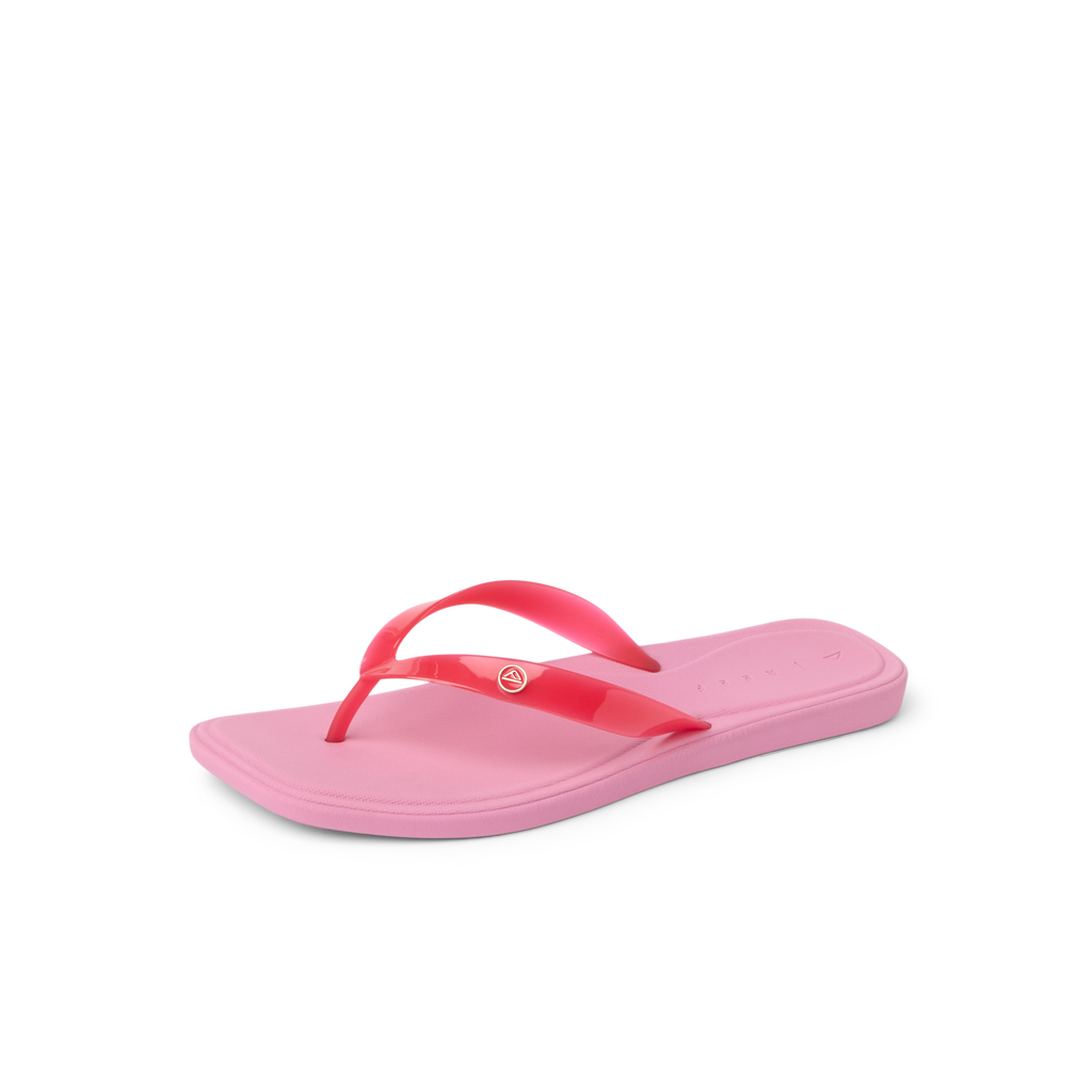 Solaye women's pink flip flop facing right with soft cushioning and anatomical arch support for beach comfort.