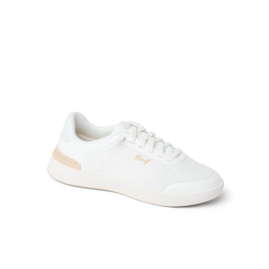Shoreline Palisades white sneaker facing right, showing side and top with cushioned sole and arch support.