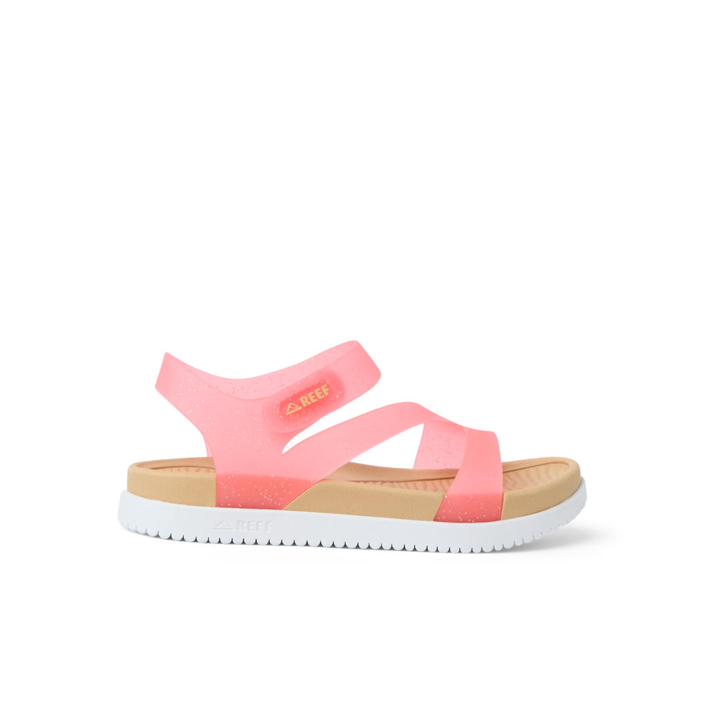 Little Cali Coastin sandal for girls facing left, showing lightweight pink straps and cushioned arch support sole.