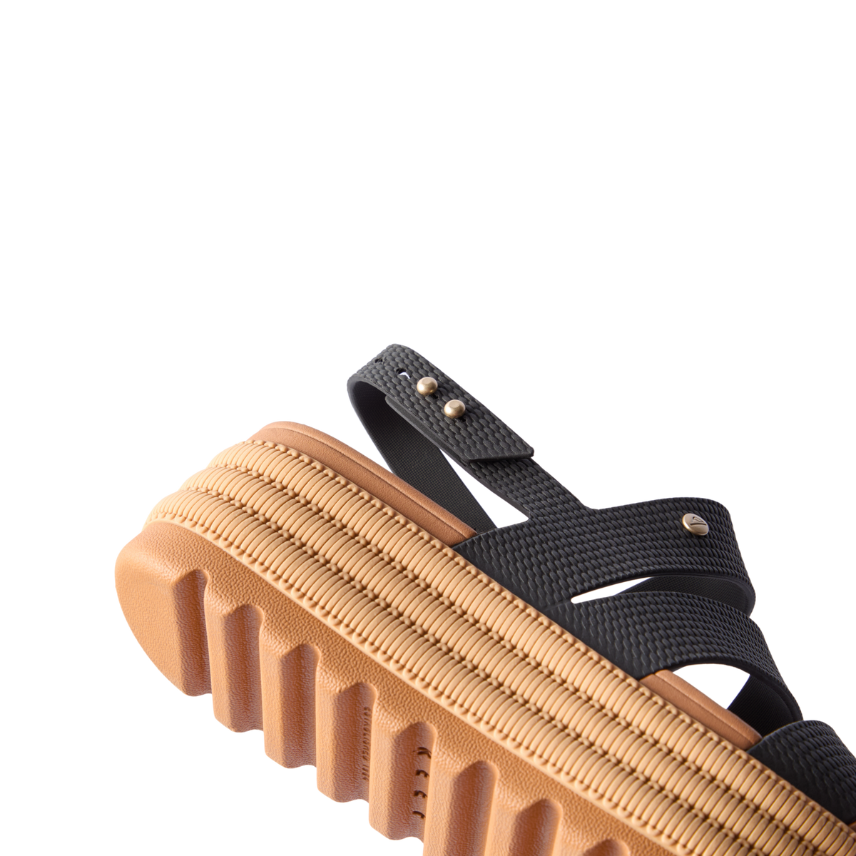 Water Vista Higher 2 women’s sandal facing left showing sole and side straps with soft cushioning and arch support
