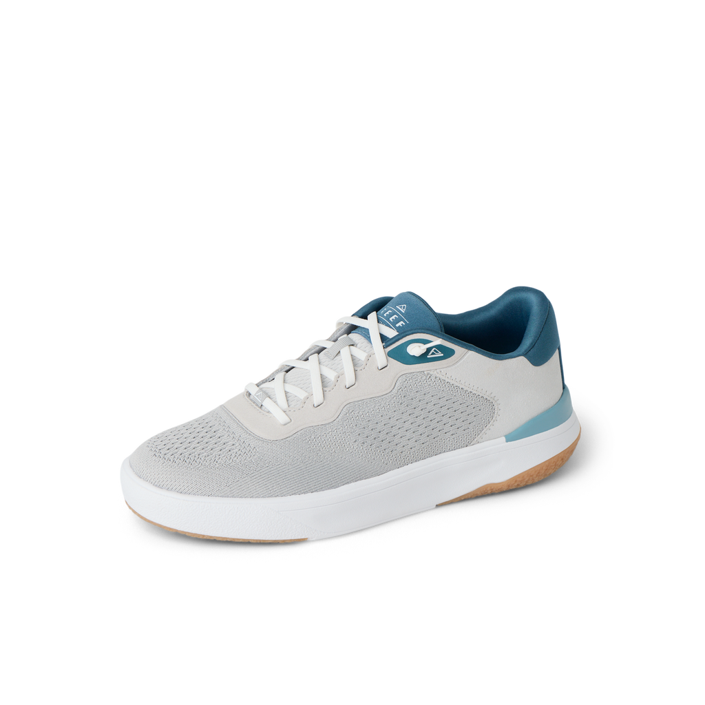 Shoreline Del Mar men's sneaker facing right, grey and blue with cushioned arch support and water-friendly materials.