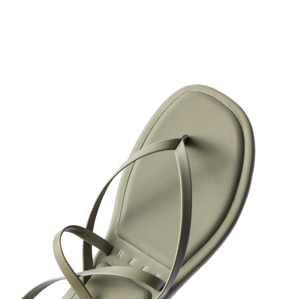 Willow Quinn women's sandals in olive with durable straps and comfortable footbed for everyday wear