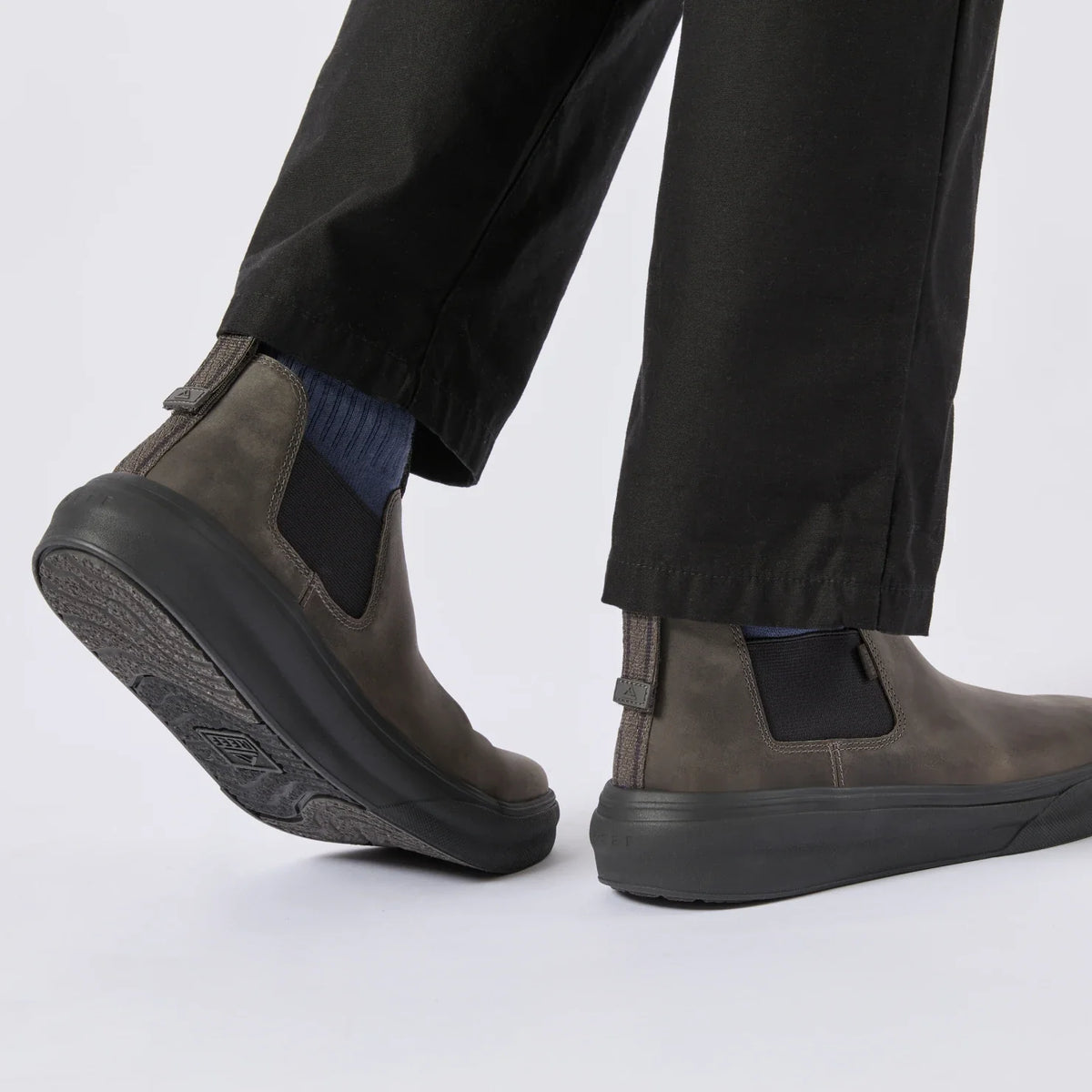 Evo men's surf-inspired shoe showing back and outer sides with comfort cushioning and arch support.