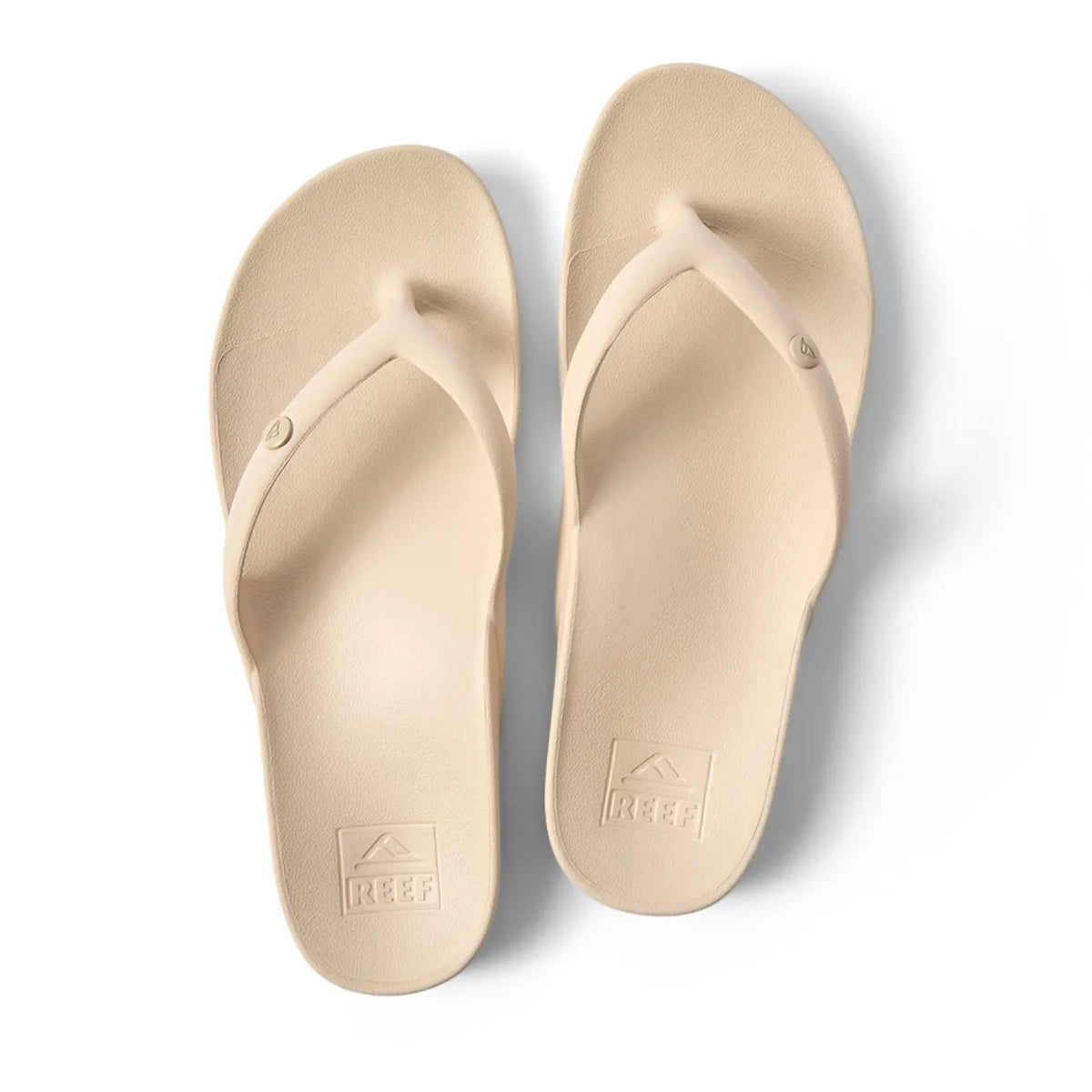 Vista Vay-Cay women's beige flip flops, top view, surf-inspired sandals with molded footbeds and soft cushioning for beach comfort.